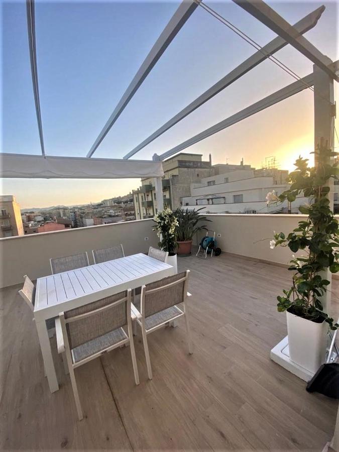 Rossini Penthouse Daire Cagliari Dış mekan fotoğraf