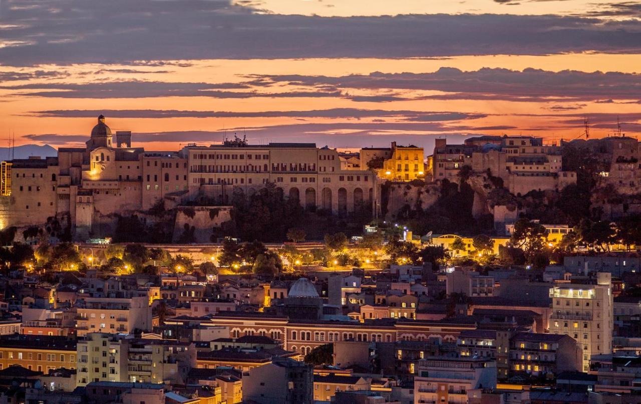 Rossini Penthouse Daire Cagliari Dış mekan fotoğraf